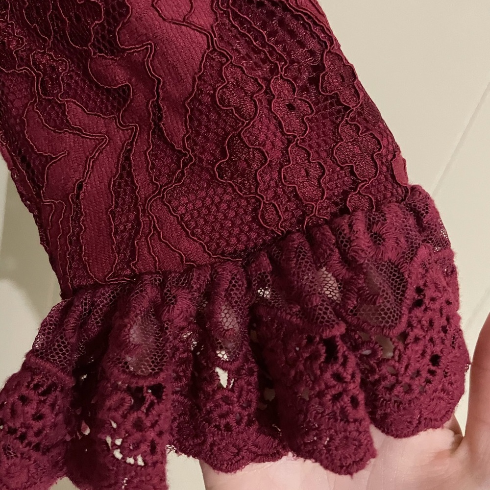 Dainty Jewell Women's Burgundy Lace Midi Dress with Ruffle Hem - Picture 5 of 12